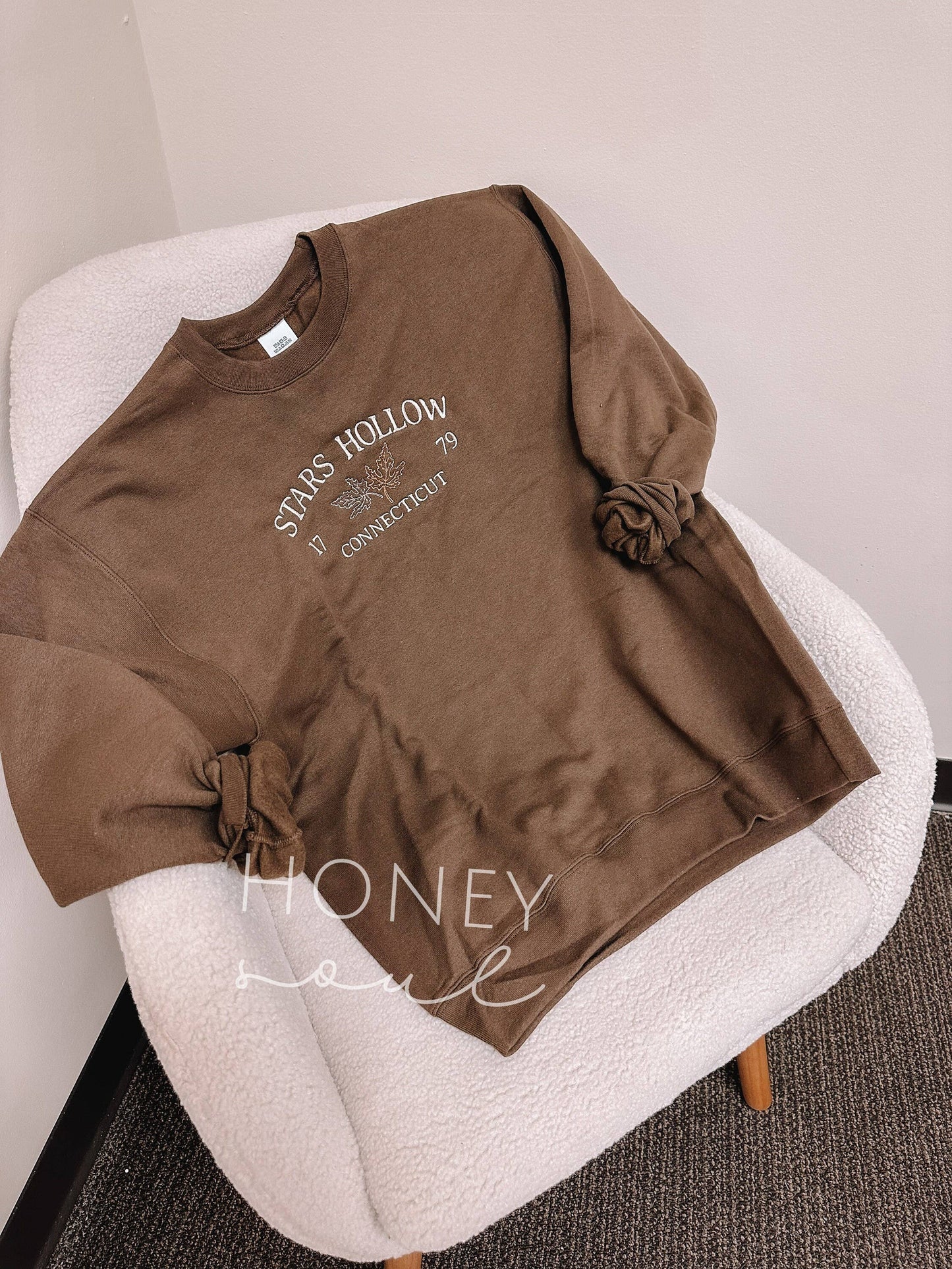 Embroidered Stars Hollow Sweatshirt