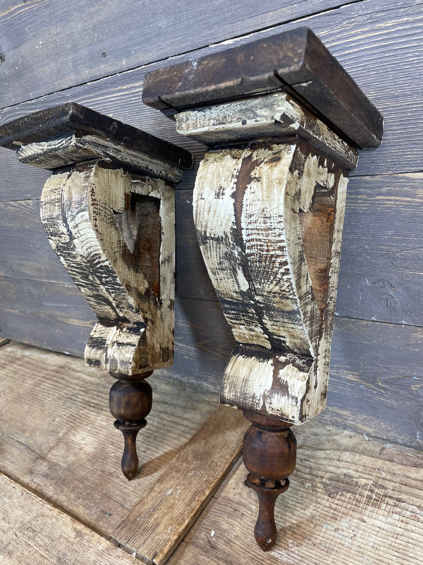 Joliet Farmhouse-Rustic-Corbel-Antiqued White