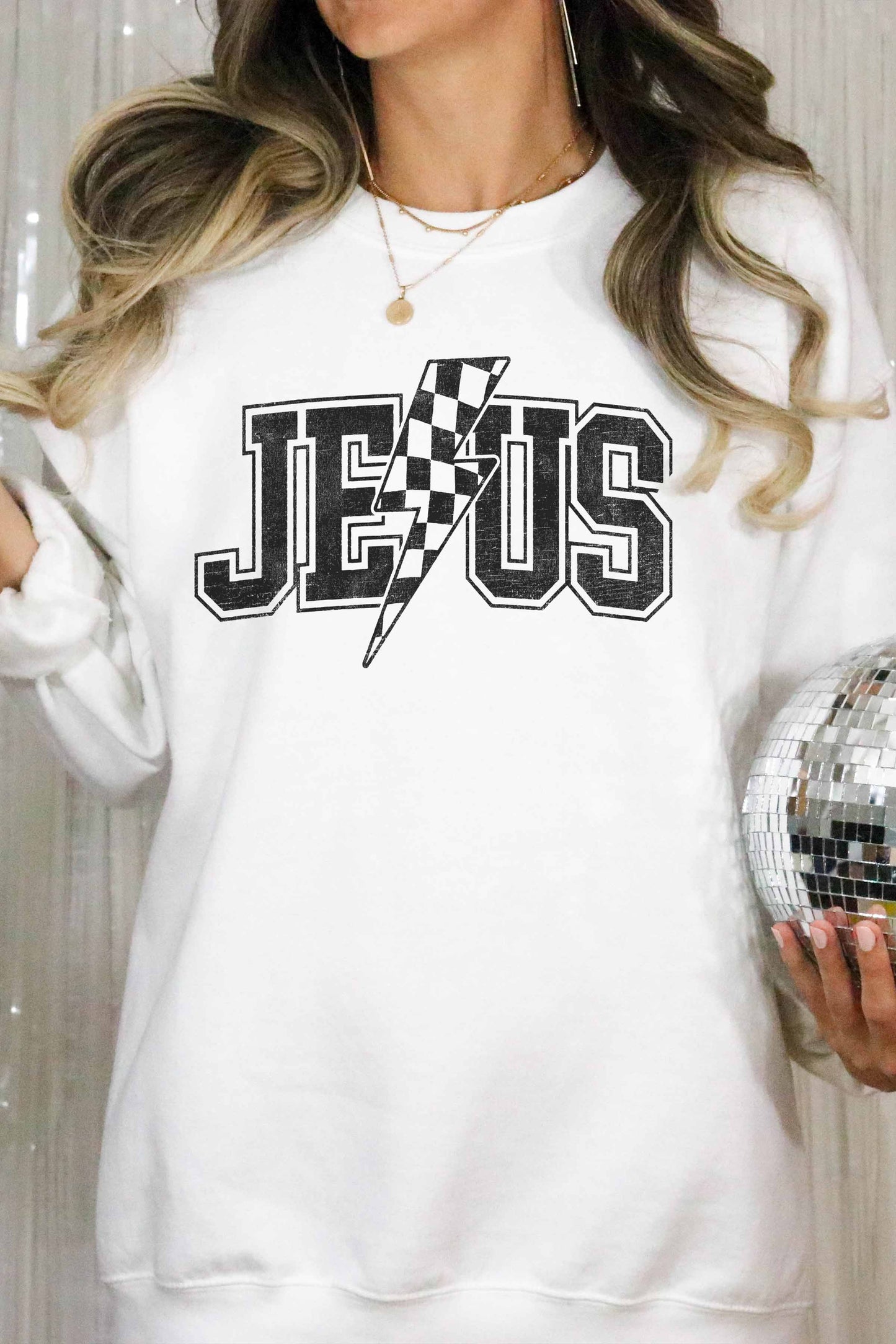 JESUS LIGHTING CHECKER GRAPHIC SWEATSHIRTS